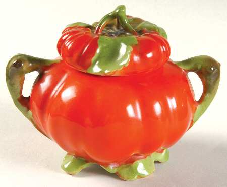 Tomato Sugar Bowl & Lid by Royal Bayreuth