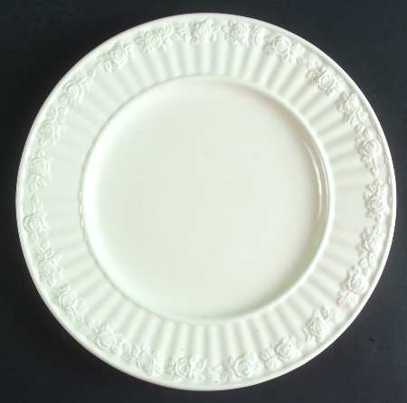 Old Country Roses (English Buffet Collection) by Royal Albert