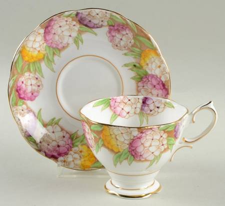 Candytuft by Royal Albert