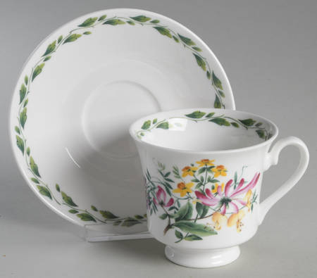 The Garden Footed Cup & Saucer Set