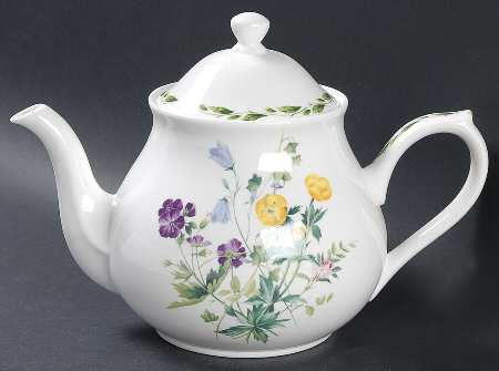 The Garden Teapot & Lid