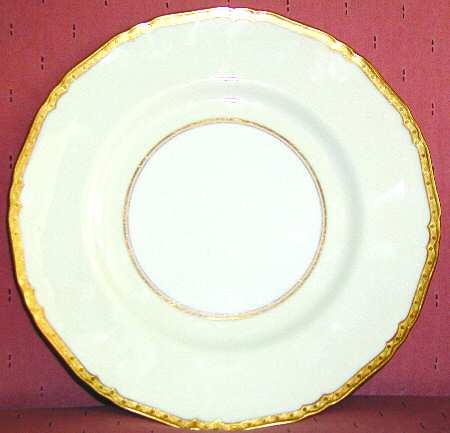 Z1469 by Royal Worcester