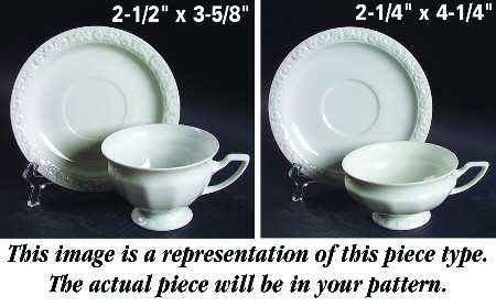 R1482 Footed Cup & Saucer Set