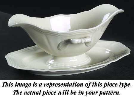 R145 Gravy Boat with Attached Underplate