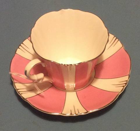 9378 Flat Cup & Saucer Set