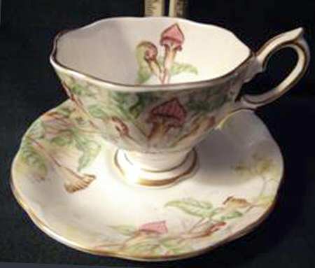 Jack in the Pulpit Footed Cup & Saucer Set
