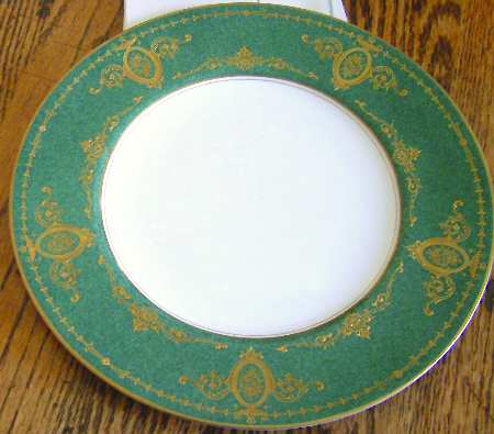 C2289 by Royal Worcester