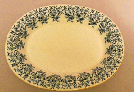 W4973 by Royal Worcester