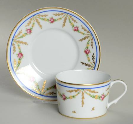 Petit Trianon Flat Cup & Saucer Set