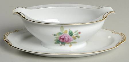 RGN3 Gravy Boat with Attached Underplate