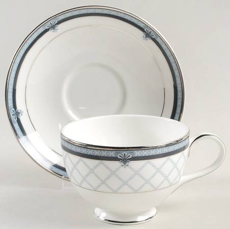 Countess Footed Cup & Saucer Set
