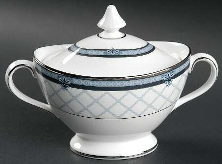 Countess Sugar Bowl & Lid
