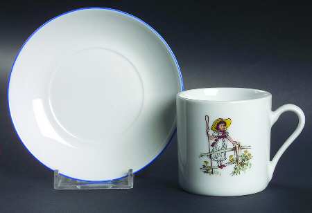 REU5 Flat Cup & Saucer Set
