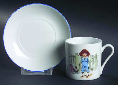 REU5 Flat Cup & Saucer Set