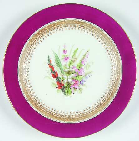 9522 Red by Royal Worcester