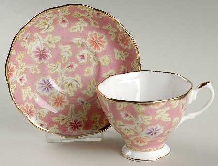 Vintage Floral Collection Footed Cup & Saucer Set