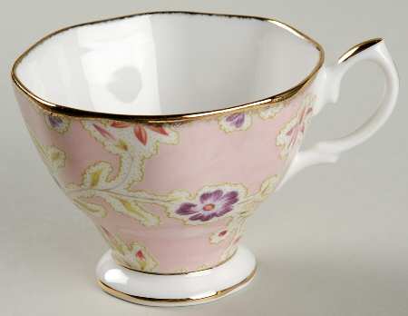Vintage Floral Collection Footed Cup