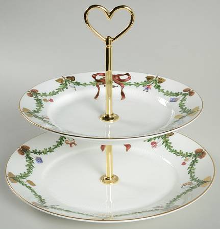 Star Fluted 2 Tiered Serving Tray (Dinner & Salad Plate)