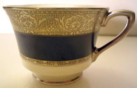 Z1895 by Royal Worcester