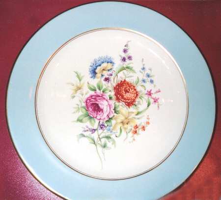 22251 by Royal Worcester