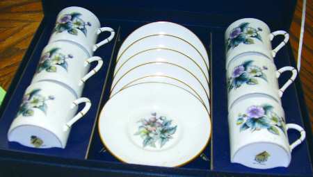 RW201 by Royal Worcester