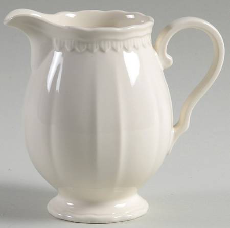 Classic White Creamer