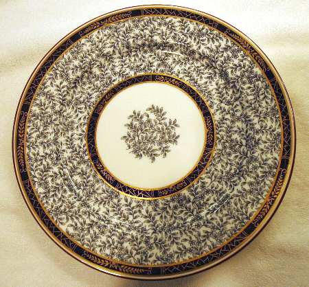 W2951 by Royal Worcester