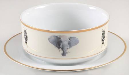 African Big 5 Gravy Boat with Attached Underplate