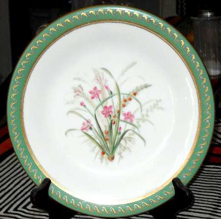 RW236 by Royal Worcester