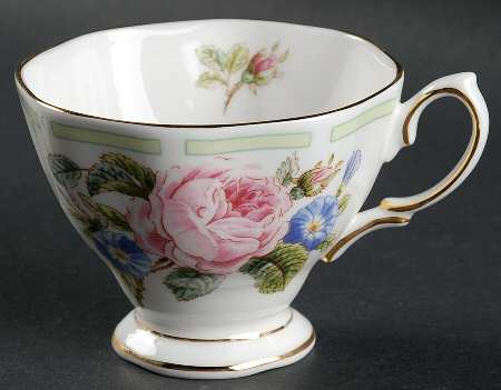 Botanical Teas Footed Cup