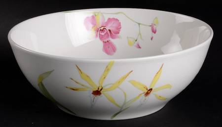 Leilani 9" Round Vegetable Bowl