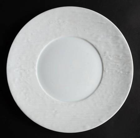 Makassar White (Matte) by Raynaud
