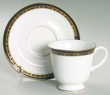 Odette (Black) Footed Cup & Saucer Set