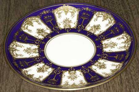 E3258 by Royal Doulton