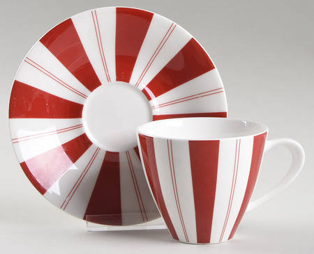 Tuxedo Rouge Flat Cup & Saucer Set