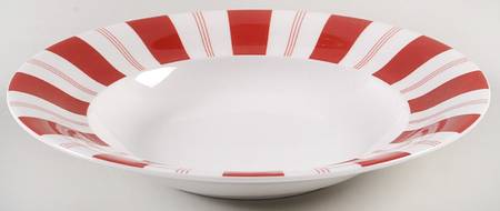 Tuxedo Rouge Large Rim Soup Bowl