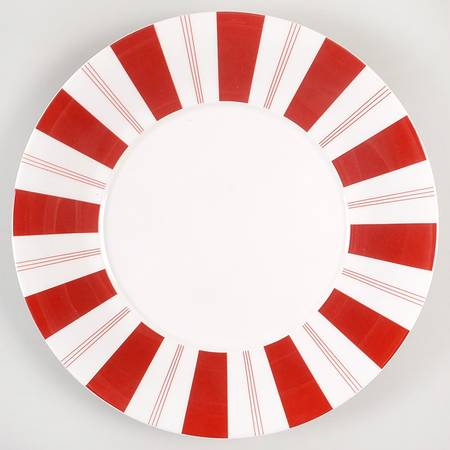 Tuxedo Rouge 12" Chop Plate (Round Platter)