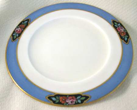 C1225 by Royal Worcester