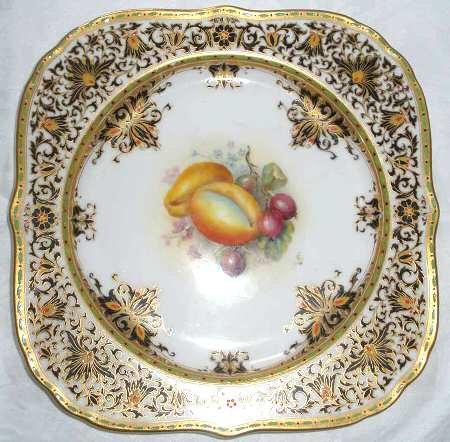 C1298 by Royal Worcester