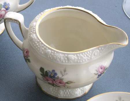 RHS56 Creamer