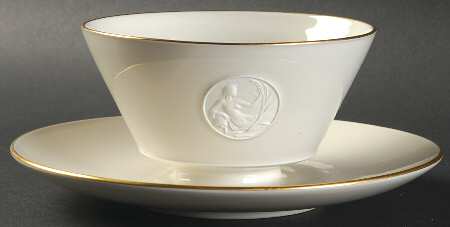 Arcadia Off White (Gold Trim) by Royal Berlin