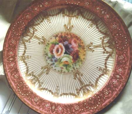 RW272 by Royal Worcester