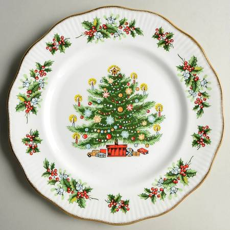 Christmas Tree by Rosina-Queens
