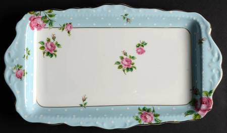 Polka Rose Large Sandwich Tray