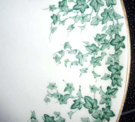 B652 Green by Royal Worcester