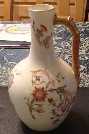 1132 by Royal Worcester