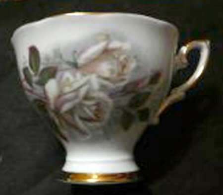 2488 Footed Cup