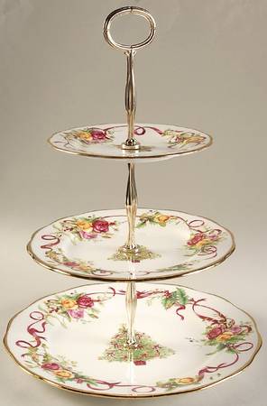Old Country Roses (Christmas Tree) 3-Tiered Serving Tray (DP, SP, BB)