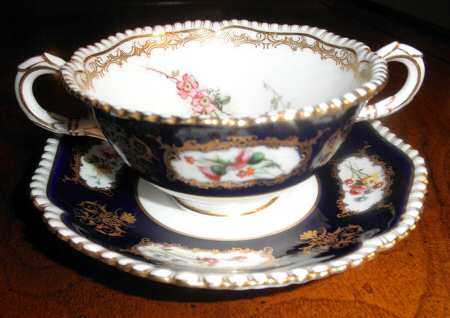 W5259 by Royal Worcester
