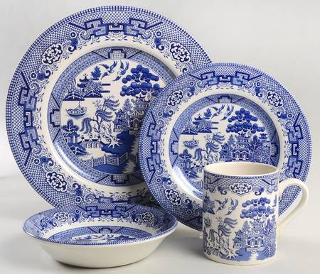 Blue Willow 4 Piece Place Setting